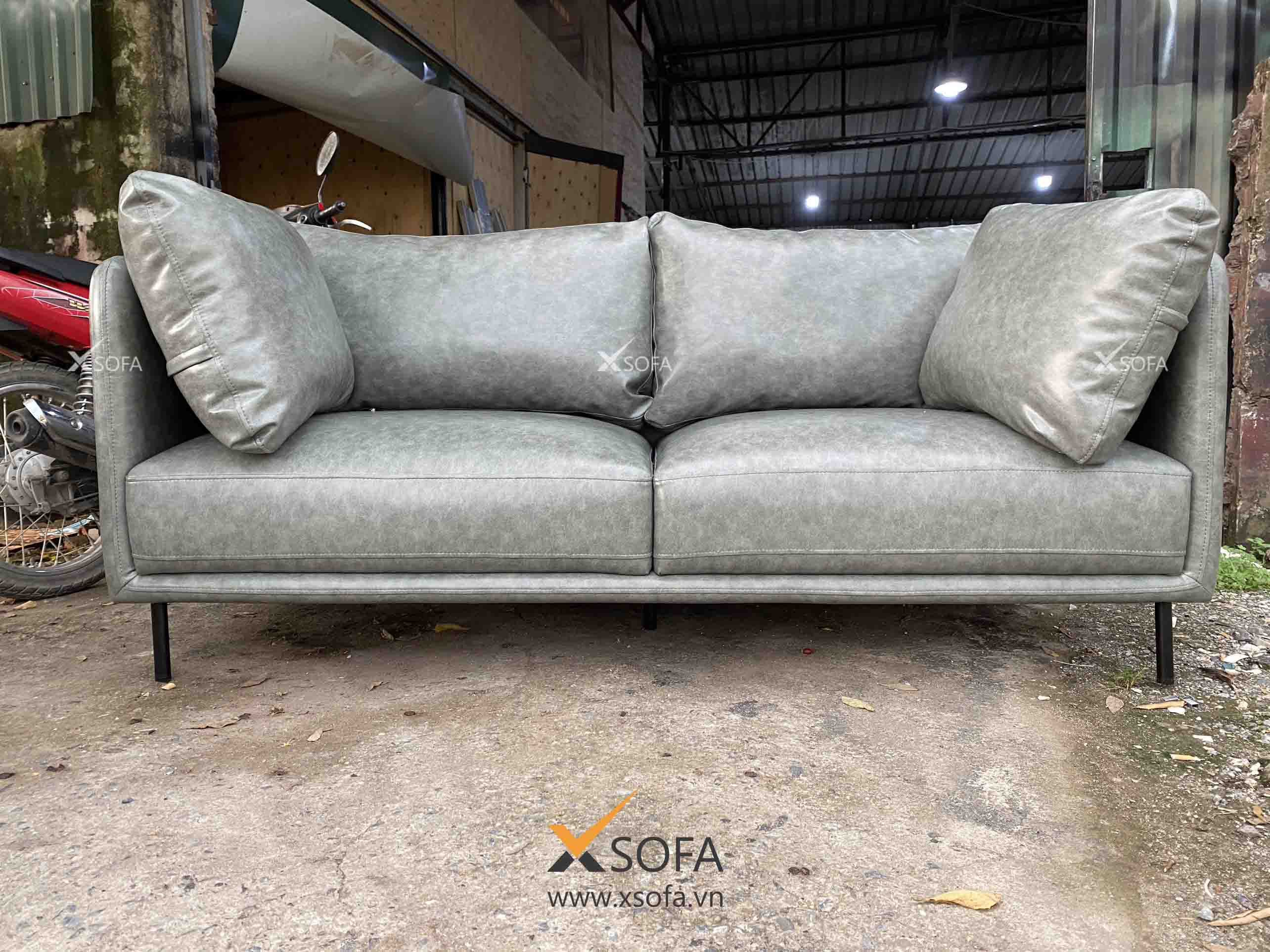 Sofa văng cao cấp: 
Bạn muốn tìm kiếm một chiếc sofa cao cấp và tiện nghi cho gia đình mình? Sofa văng cao cấp sẽ là sự lựa chọn hoàn hảo cho bạn. Với thiết kế văng đơn giản và cao cấp, sofa văng cao cấp sẽ tạo nên một không gian sống đẳng cấp và tiện nghi cho gia đình bạn.